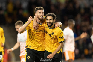 懂球帝12周年120大瞬间1／8决赛：重磅来袭，谁将通往八强？（懂球帝12周年120大瞬间1／8决赛开战：谁能挺进八强？）