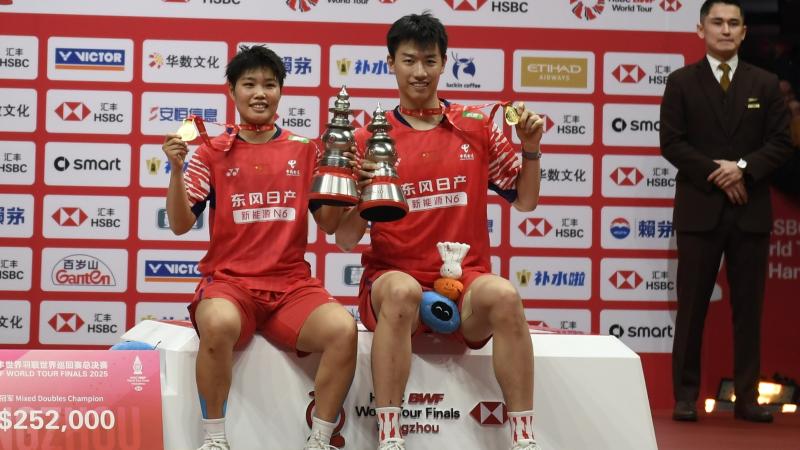 半场：圣吉罗斯联合1-2马赛，哈利利、格林伍德、派尚破门（半场战报：马赛2-1领先圣吉罗斯联合，哈利利、格林伍德、派尚相继建功）