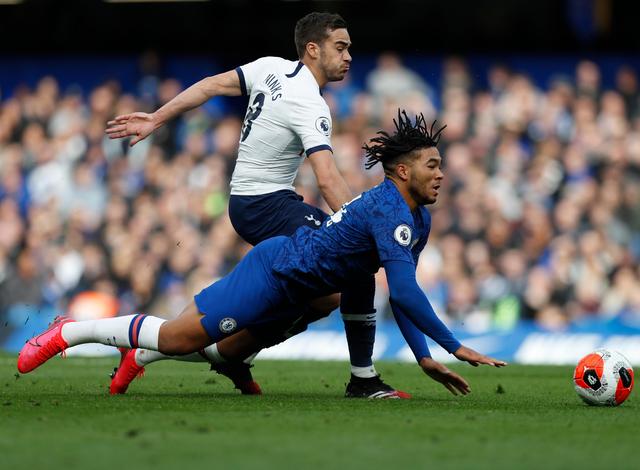 都灵旧将：莫德里奇总能带来不同，莱奥一个动作就能决定比赛（前都灵球员：莫德里奇总能改写战局，莱奥一个动作就能定胜负）