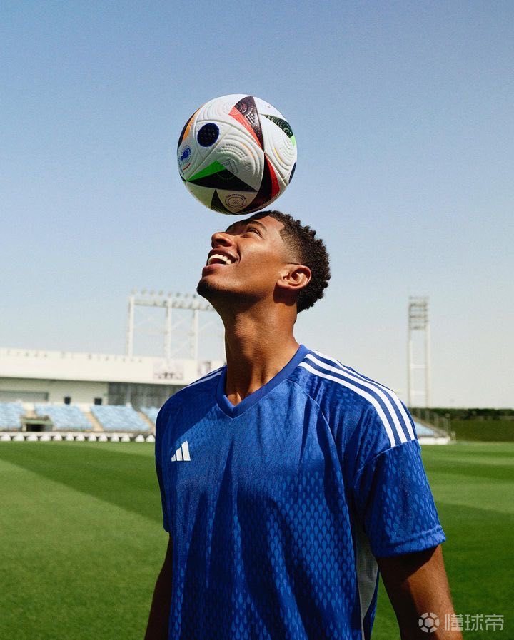 由于薪资微薄，意大利新闻工作者宣布在11月28日罢工（抗议低薪，意大利记者定于11月28日罢工）